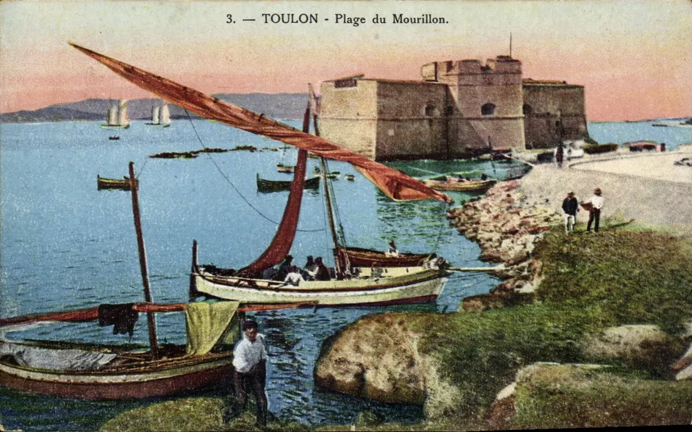 TOULON - Praia do Mourillon — vista da fortaleza e de um barco a vela — editor Cartes Heitz & Cie, n°3 - Frente