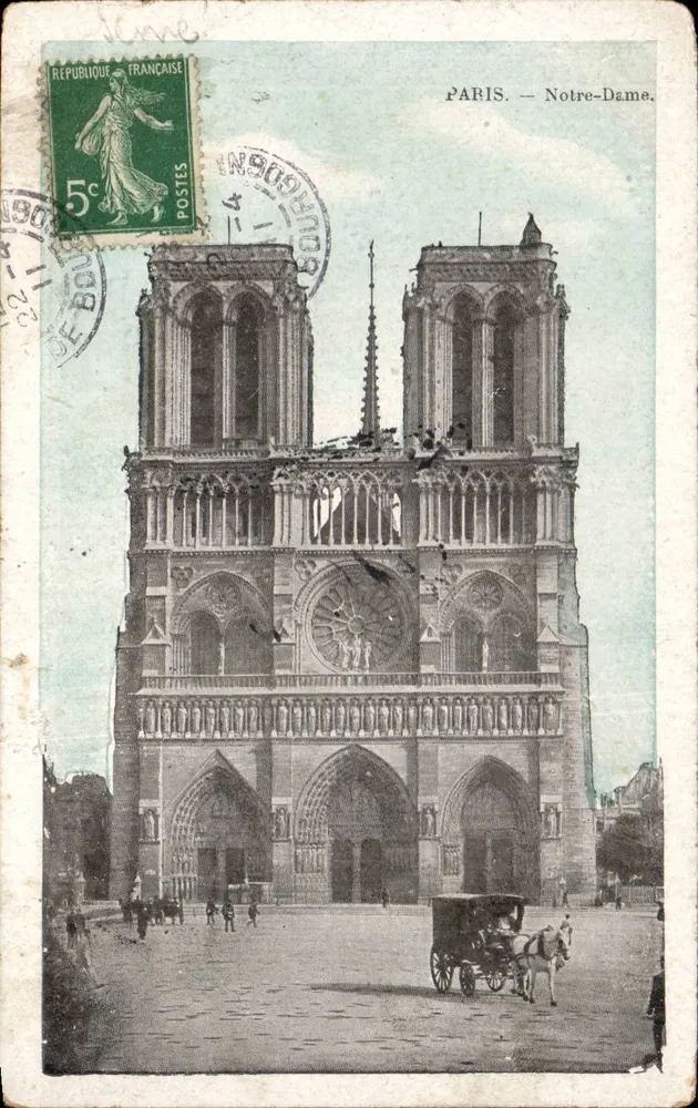 Paris — Notre-Dame — Editor não identificado, número de série não visível - Frente
