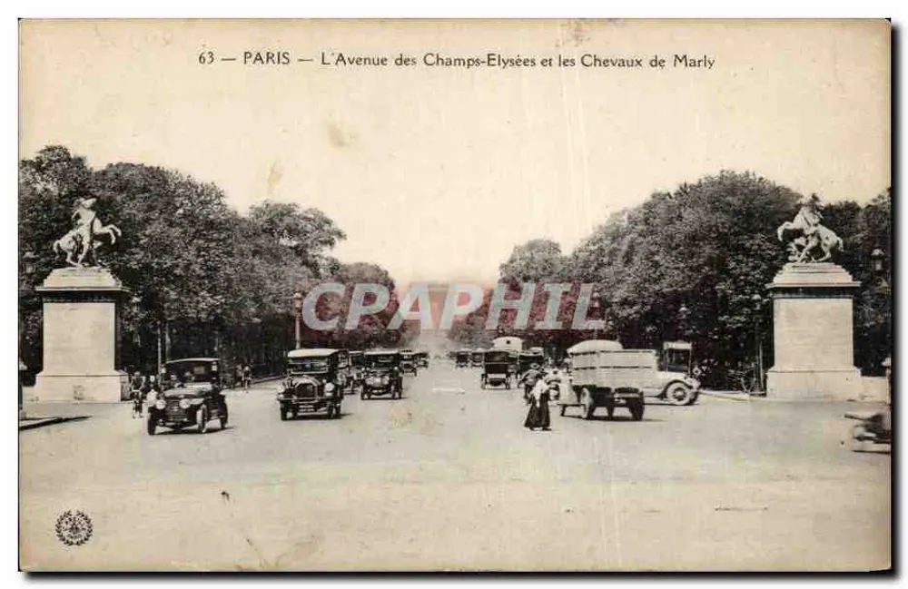 Paris — Die Avenue des Champs-Élysées und die Chevaux de Marly — Moderne Ansichtskarte n°63 - Vorderseite
