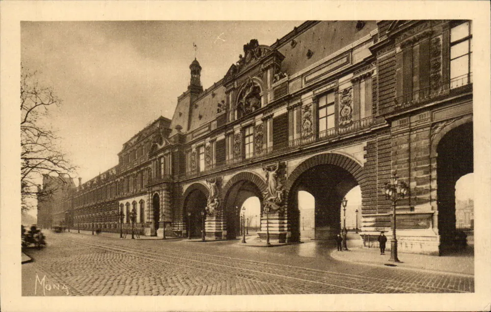 Paris - Die Tore des Louvre — nahe der Seine — Verlag MONA, Nr. 33 - Vorderseite