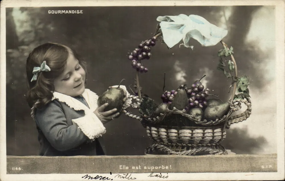 Genuß — Ein kleines Mädchen vor einem Fruchtkorb — S.I.P. Nr. 1144 - Vorderseite