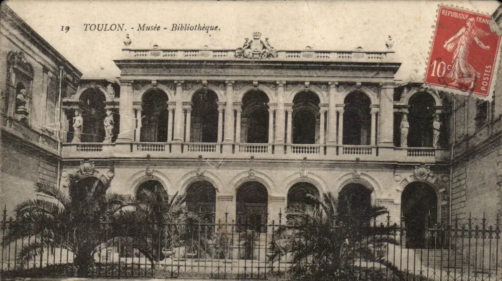 Toulon - Museu - Biblioteca — editor: Imp. Fototipográficas Toulon, n°19 - Frente
