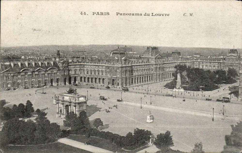 Paris - Panorama do Louvre — C.M. n°44 - Frente