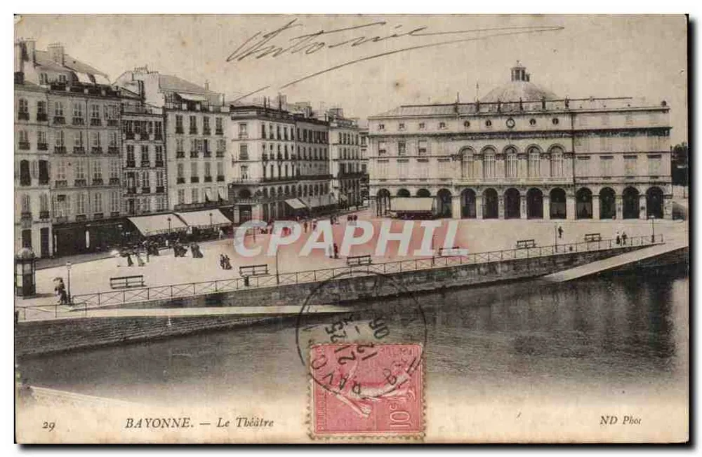 Bayonne — Het Theater — ND Phot - Voorkant