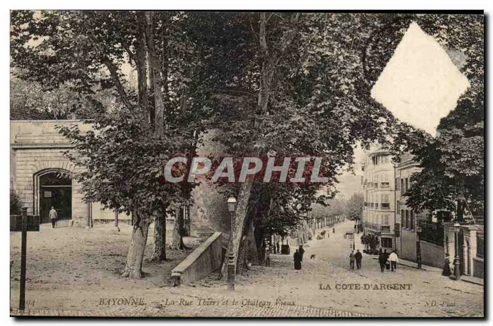 Bayonne — La Rue Thiers und das Schloss Fieux — La Côte-d'Argent — N.D. Phat - Vorderseite