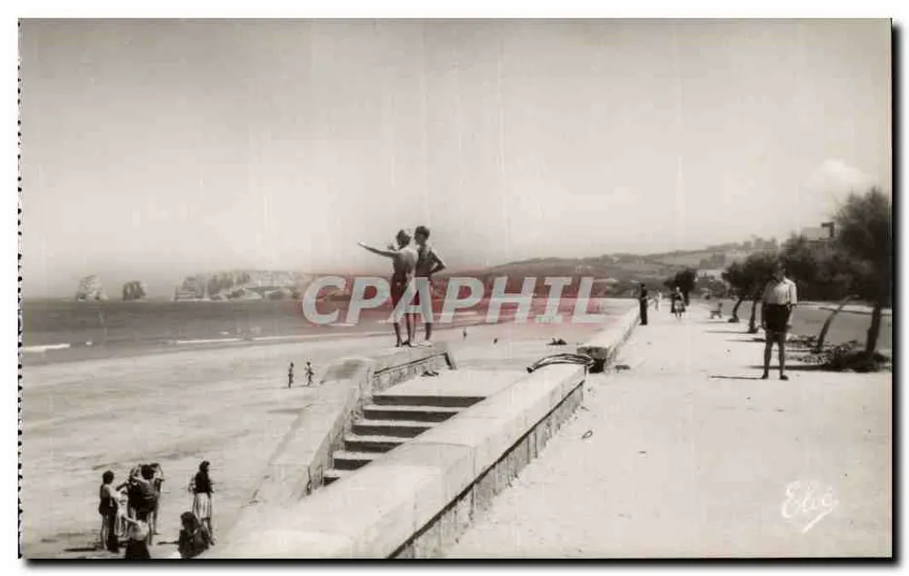 Hendaye-Plage — Die große Strand und die beiden Zwillinge — Chataigneau, 92, Bordeaux - Vorderseite