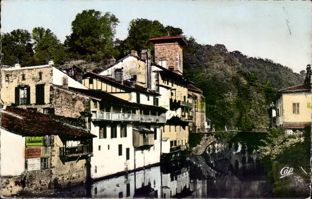 Saint-Jean-Pied-de-Port — Basque Häuser an der Nive und der Spanienbrücke — Cie des Arts Photomécaniques - Vorderseite