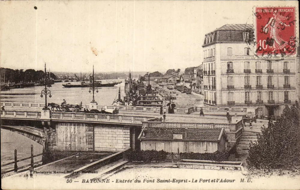 Bayonne - Eingang zur Pont Saint-Esprit - Der Hafen und der Adour — Phototypie Marcel Dethy, Bordeaux, n°50 - Vorderseite