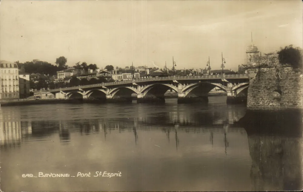 Bayonne — Ponte São Espírito — editor Vicy - Frente