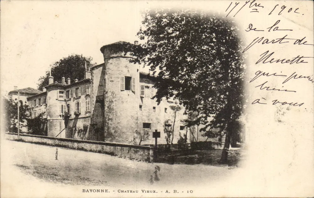 Bayonne - Castelo Velho — A. B. - 10 - Frente