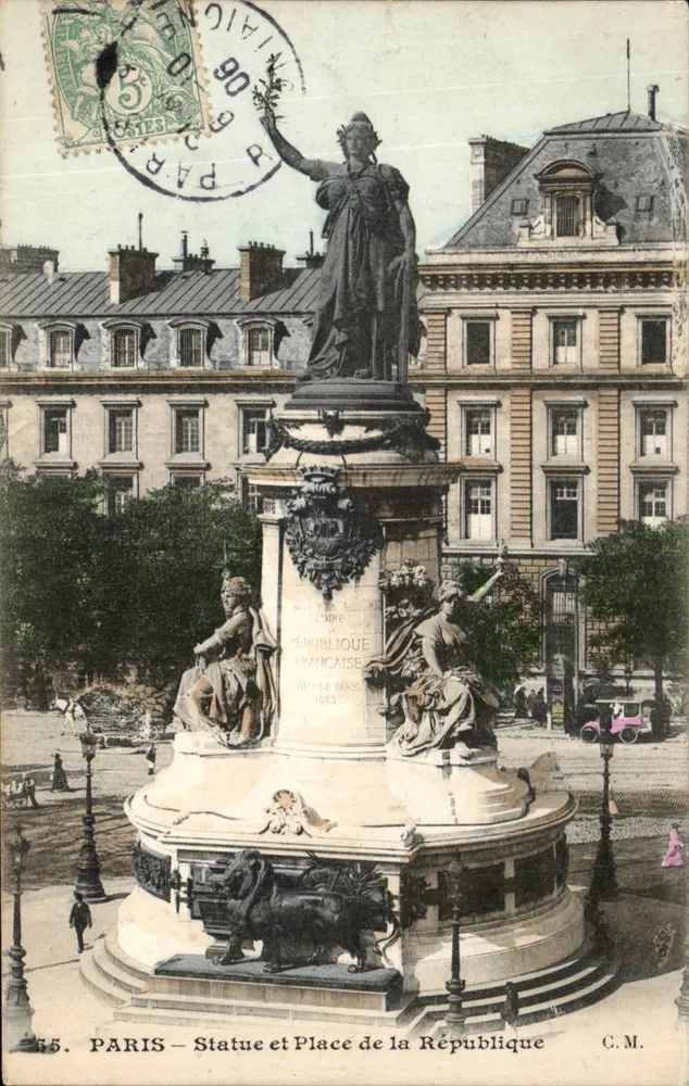PARIS — Estátua e Praça da República — C.M. n°55 - Frente