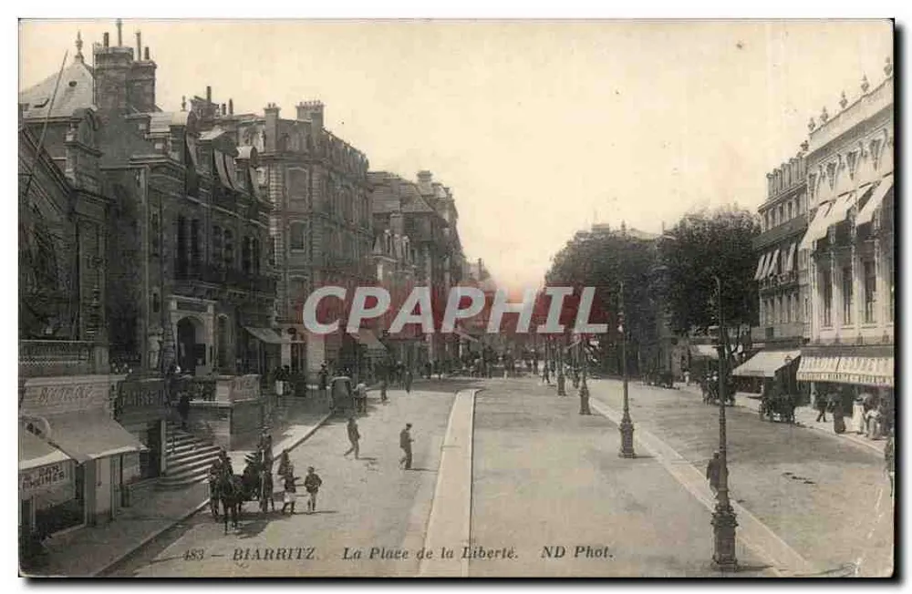 Biarritz — A Praça da Liberdade — ND Phot. - Frente