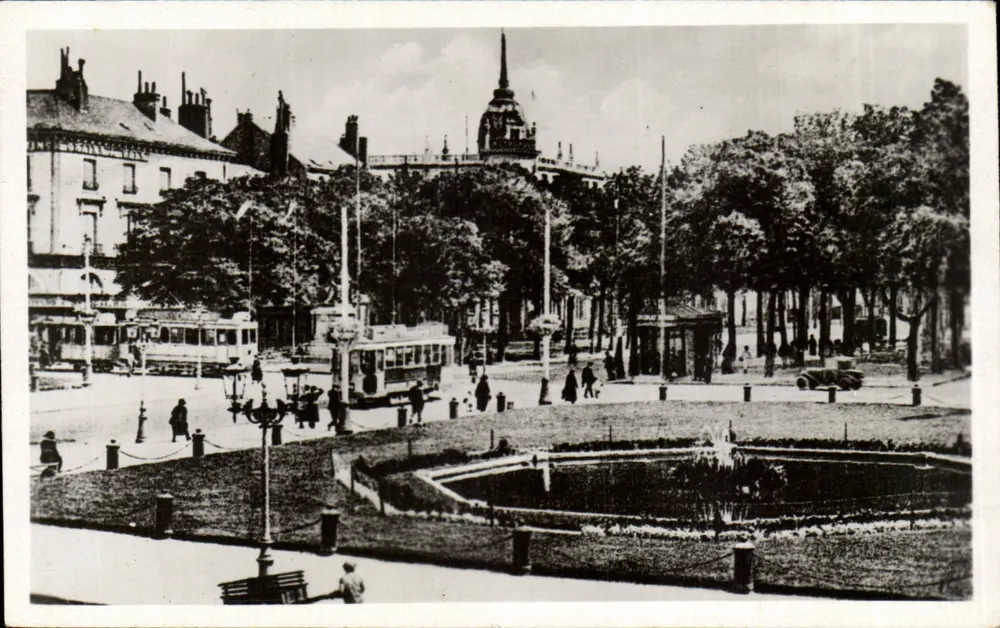 Place de la République — Toulouse — editor anônimo, número de série não visível - Frente