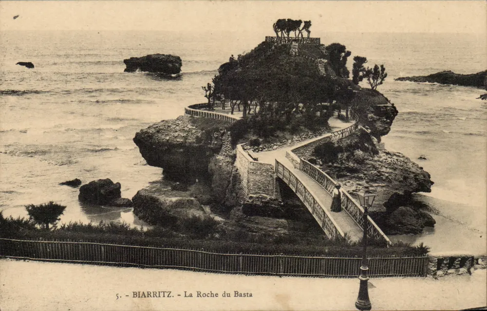 Biarritz - A Roche du Basta — Editor Eng. Pecanly, n°5 - Frente