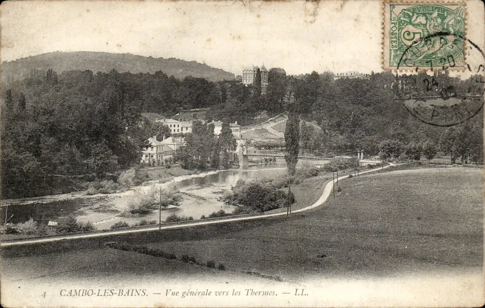 Cambo-les-Bains — Allgemeiner Blick Richtung Thermalbäder — LL. - Vorderseite