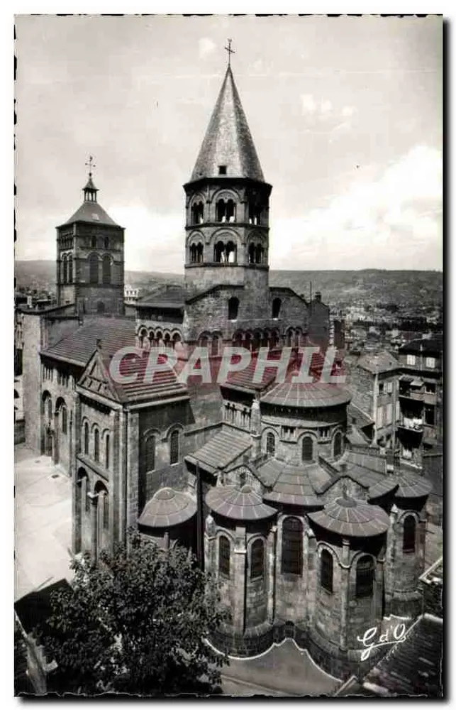 Clermont-Ferrand — Kirche-Basilika Notre-Dame-du-Port — Überblick — G. d'O. - Vorderseite