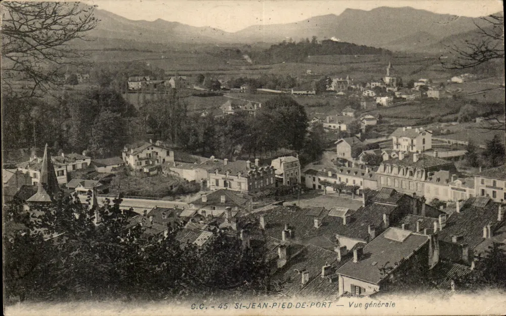 St-Jean-Pied-de-Port — Allgemeiner Blick — C.C. 45 - Vorderseite