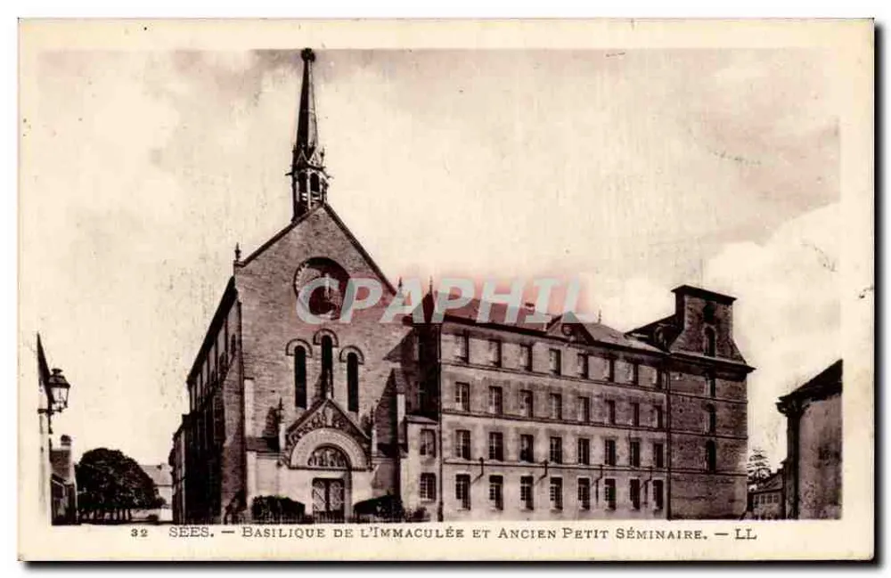 Sées — Basilika der Unbefleckten und ehemaliges Kleines Seminar — LL - Vorderseite