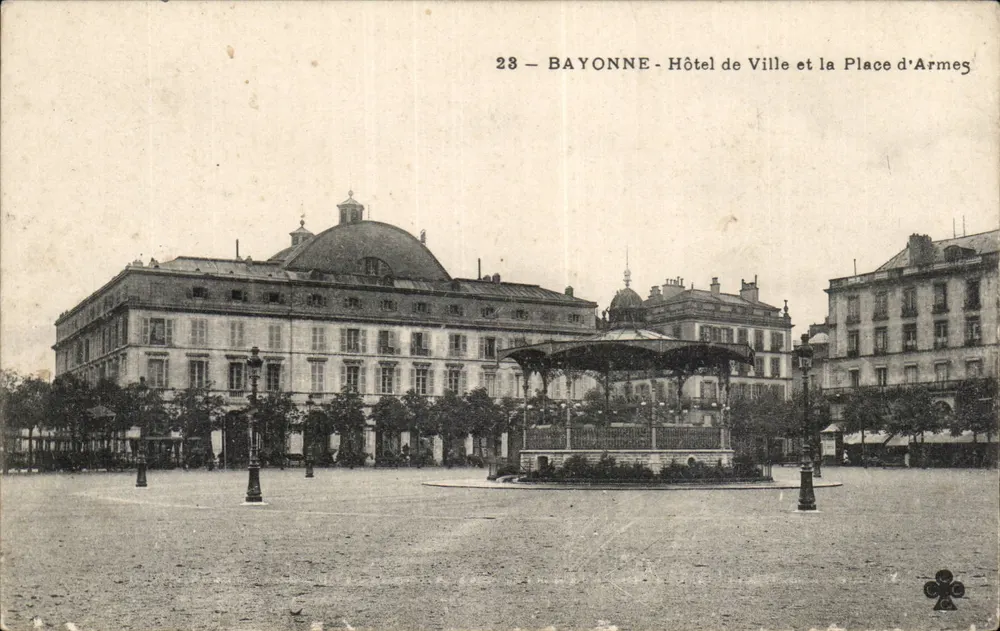 Bayonne - Rathaus und Place d'Armes — unbekannter Verlag, Nr. 23 - Vorderseite