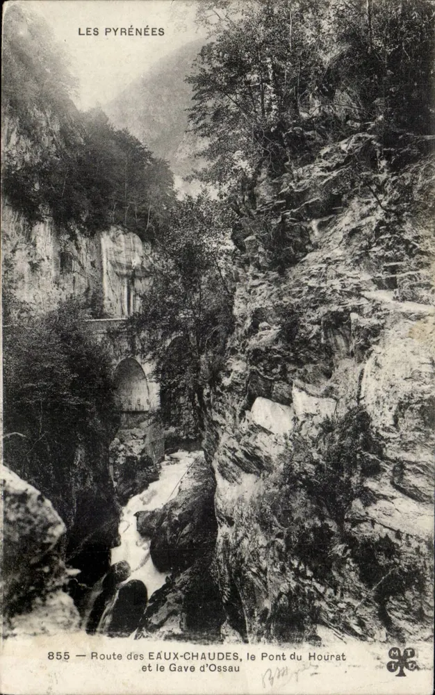 Die Pyrenäen — Route des Éaux-Chaudes, der Pont du Houurat und der Gave d'Ossau — Verlag: Les Pyrénées, Nr. 855 - Vorderseite