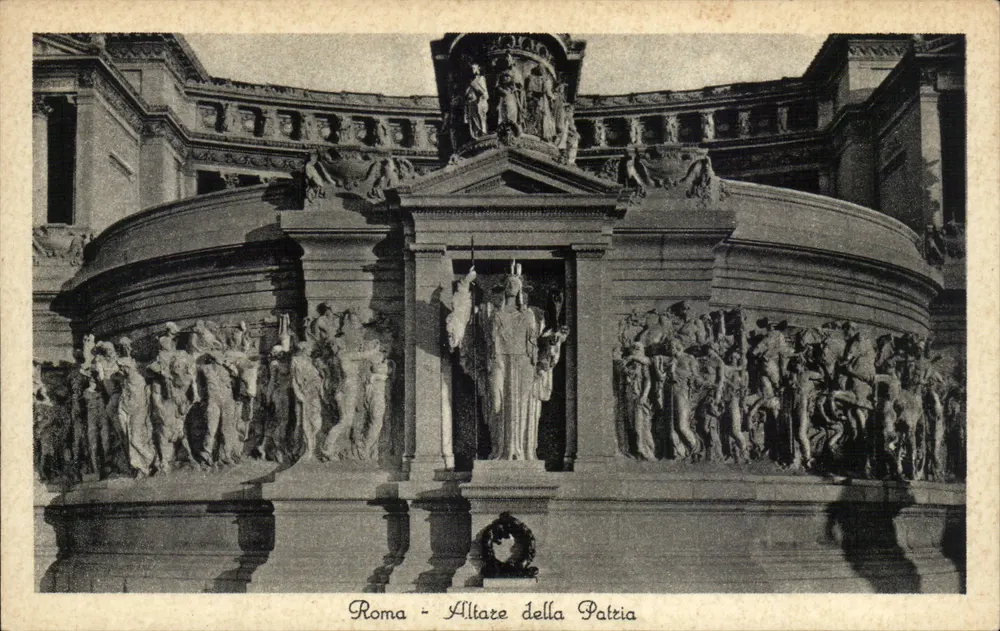 Rom - Altare della Patria — Ansicht des Denkmals mit Skulpturen — Verlag Enrat V. Nési, Rom - Vorderseite