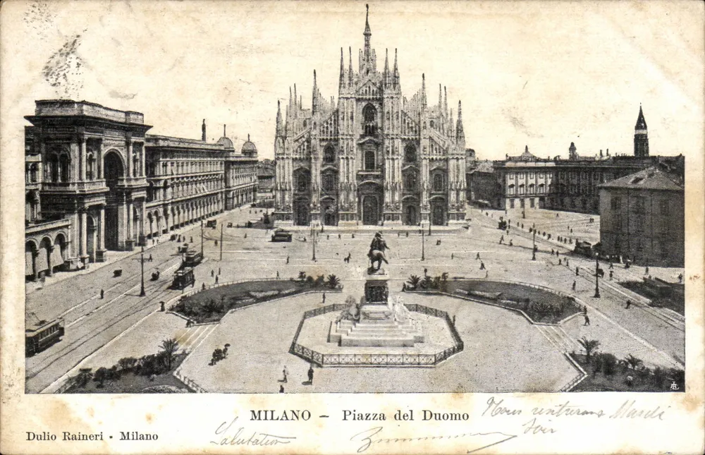 Mailand - Piazza del Duomo — Verlag Dulio Raineri, Seriennummer nicht sichtbar - Vorderseite