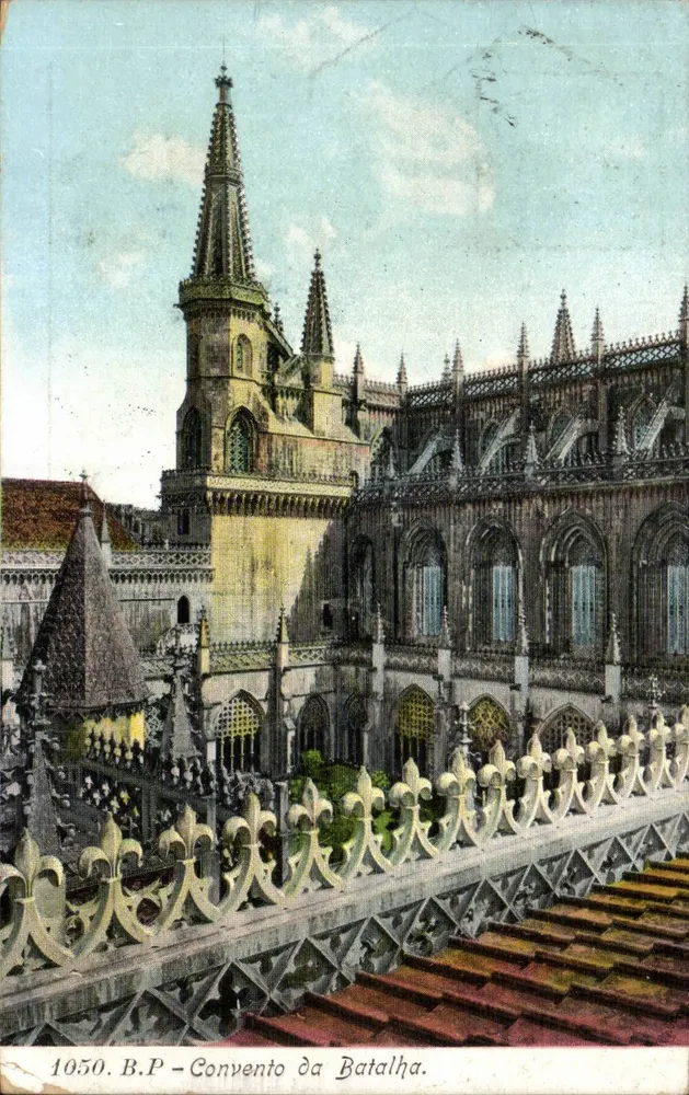 Convento da Batalha — vista do claustro e da torre — B.P. 1050 - Frente