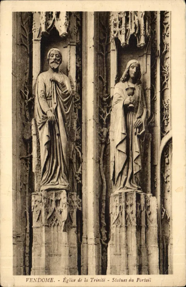 Vendôme - Kirche der Dreifaltigkeit - Statuen des Portals - Vorderseite