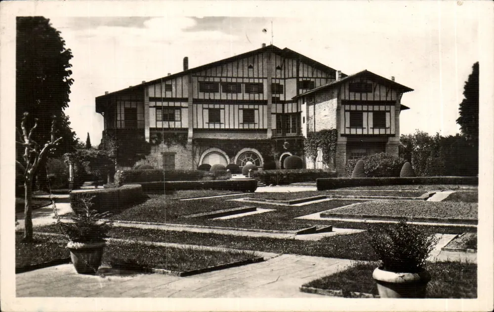 Haus von Edmond Rostand — Südseite — Cambo-les-Bains - Vorderseite