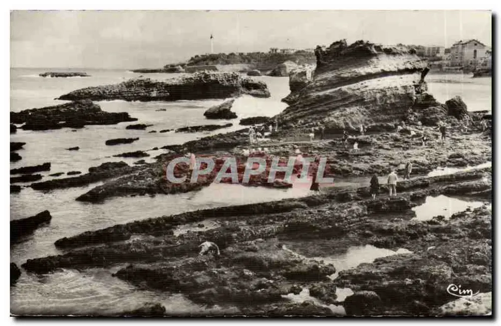 Biarritz (B.-Pyr.) — O Rocher de l'Artillerie — Foto Chiller Macon - Frente