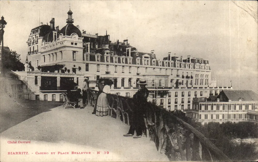 Biarritz - Cassino e Praça Bellevue — Cliché Ouvrard N° 39 - Frente
