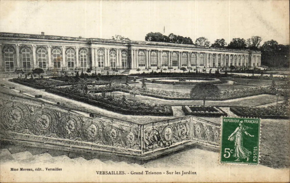 Versailles - Grand Trianon - In den Gärten — Mme Moreau, Verlag, Versailles - Vorderseite