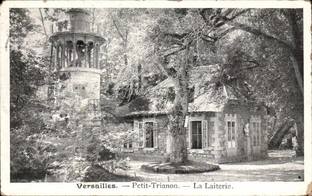 Versailles — Petit-Trianon — A Laiterie - Frente