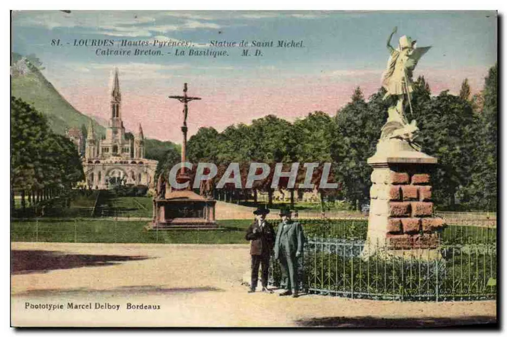 Lourdes (Hautes-Pyrénées) — Statue des Michaels und die Basilika — Phototypie Marcel Delboy Bordeaux - Vorderseite