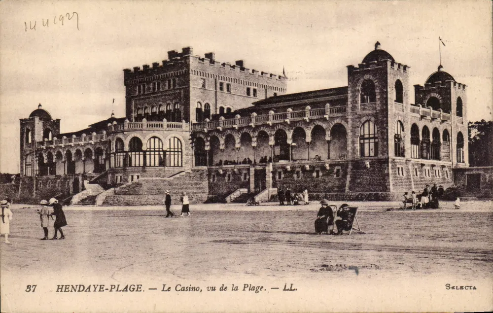 HENDAYE-PLAGE — O Casino, visto da Praia — LL. — Selecta, n°37 - Frente