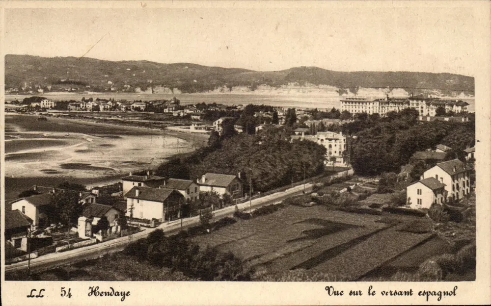 Hendaye — Vista sobre o lado espanhol — LL 54 - Frente