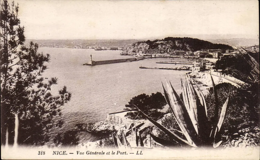 Nice — Vista Geral e o Porto — LL - Frente