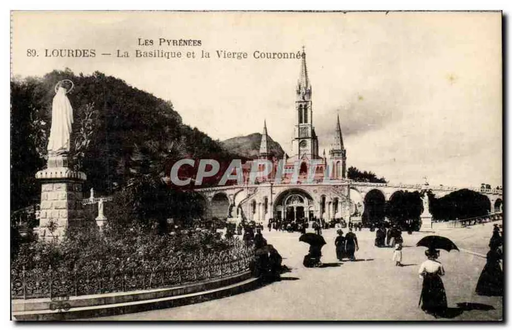 Lourdes — Die Basilika und die gekrönte Jungfrau — Die Pyrenäen - Vorderseite