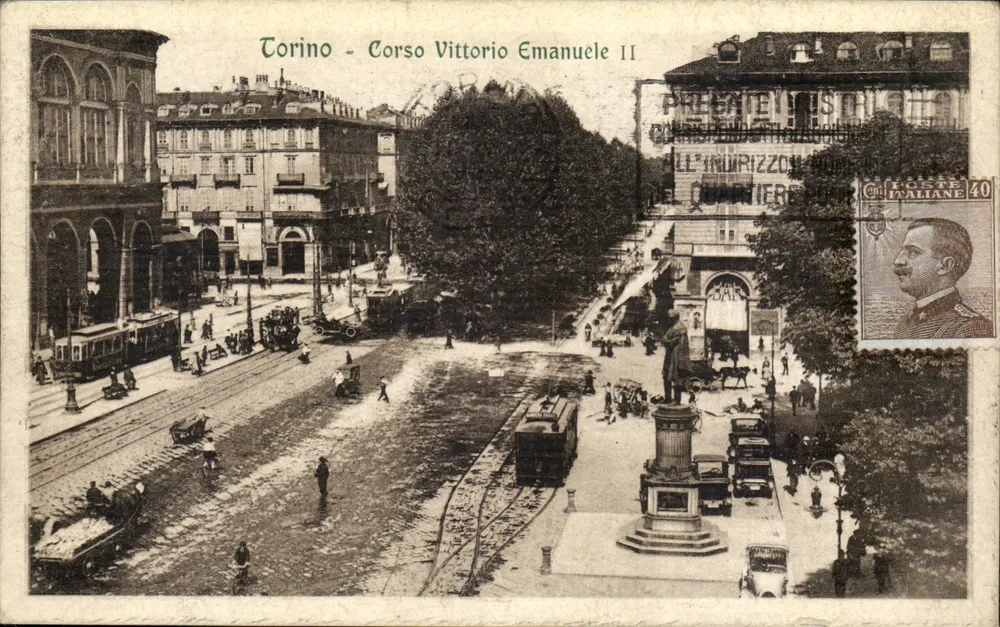 Torino - Corso Vittorio Emanuele II — städtische Ansicht mit Straßenbahn und Denkmal — Verlag E.M.-T. Nr. 94080 - Vorderseite