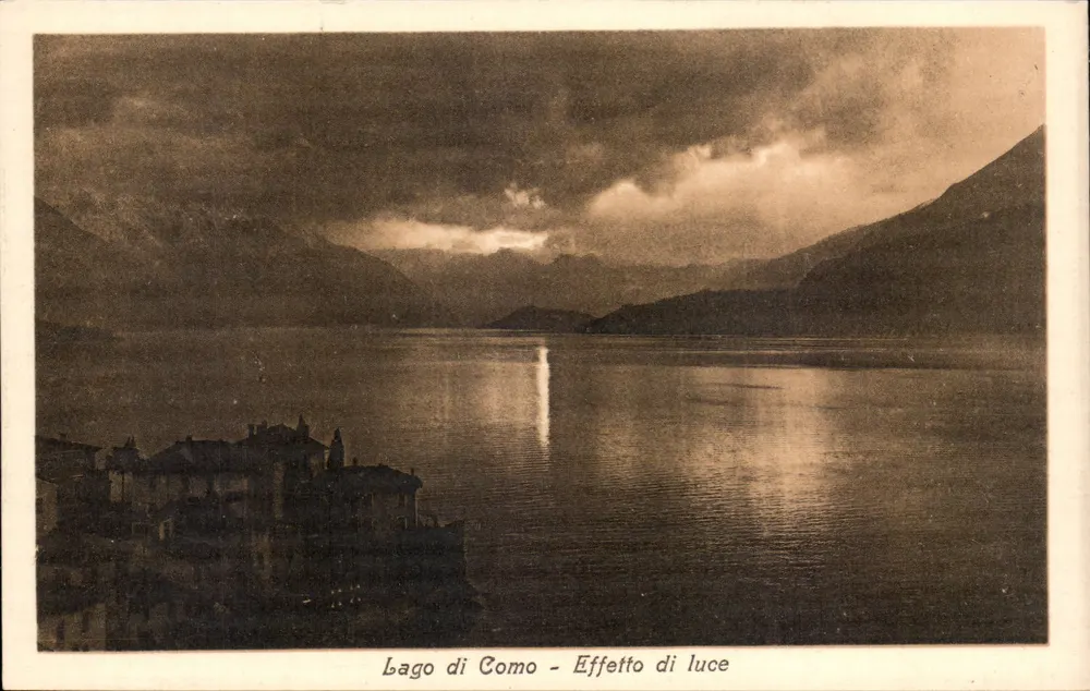 Lago di Como - Effetto di luce — Fot. Adamoli, Varenna — Edit. Paolo Bellotti, Como - Vorderseite