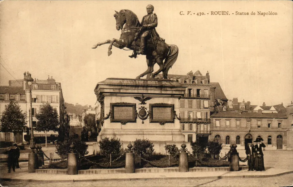 Rouen — Estátua de Napoleão — C.V. - 430 - Frente