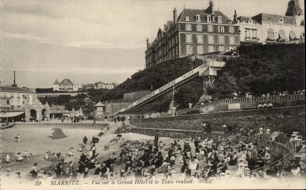 Biarritz — Ansicht des Grand Hotels und der Promenade — L.E. - Vorderseite