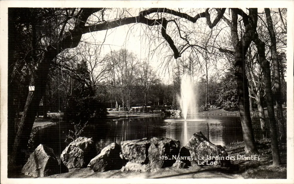 Nantes - Der Botanische Garten - Der See - Vorderseite