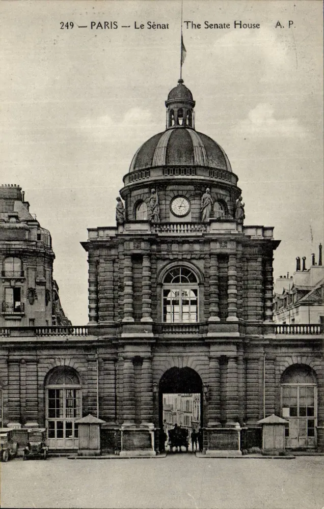 Paris — O Senado — The Senate House — A.P. 249 - Frente