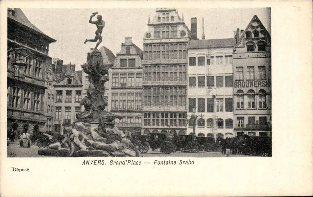 Antwerpen. Grand'Place — Fontaine Brabo - Vorderseite