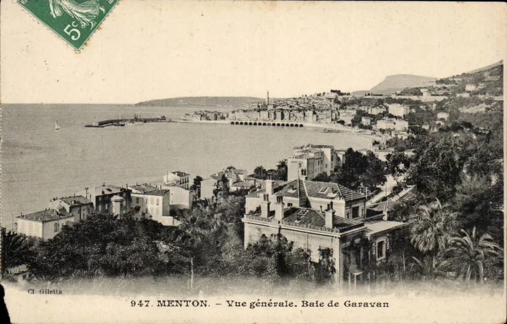 Menton — Vista geral. Baía de Garavan — Cl Gilletta, n° 947 - Frente