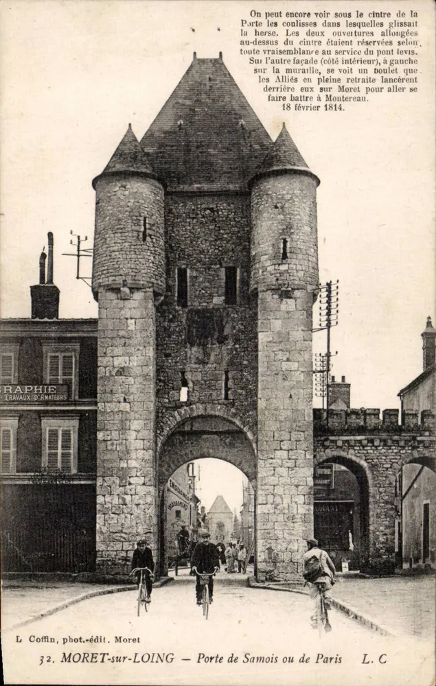 Moret-sur-Loing — Tor von Samois oder Paris — L. Coffin, phot.-Verlag Moret, Nr. 32 - Vorderseite