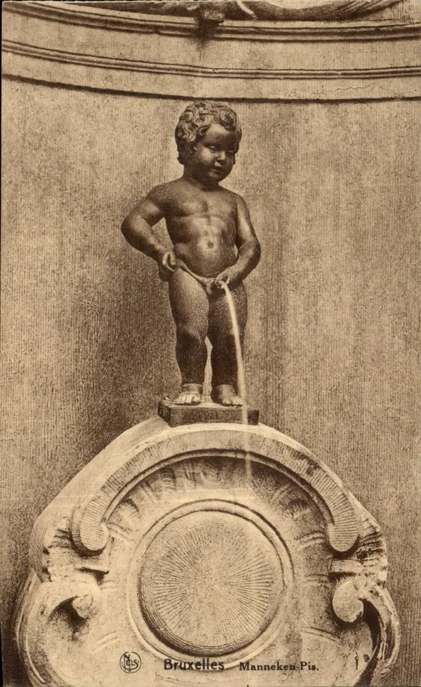 Brüssel - Manneken-Pis - Statue eines Jungen, der uriniert - Vorderseite