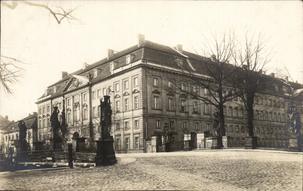 Place de la Fontaine des Quatre Saisons — Berlin — Photoverlag für historische Bauten u. Kunst-Denkämter der Mark Brandenburg - Frente