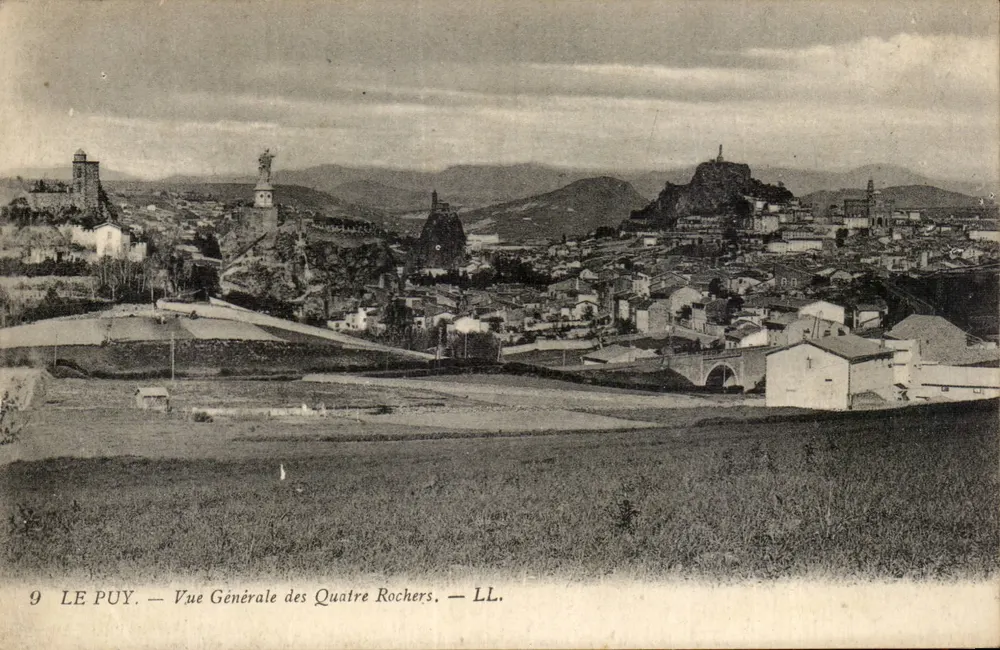 Le Puy — Allgemeiner Blick auf die vier Felsen — LL. n°9 - Vorderseite